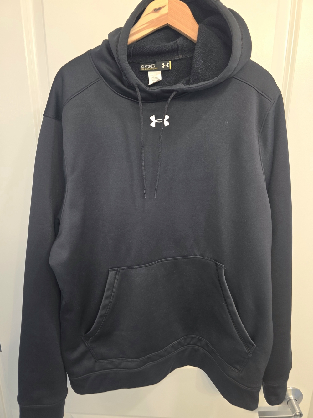 Men's Under Armour Hoodie | Black | Size XL